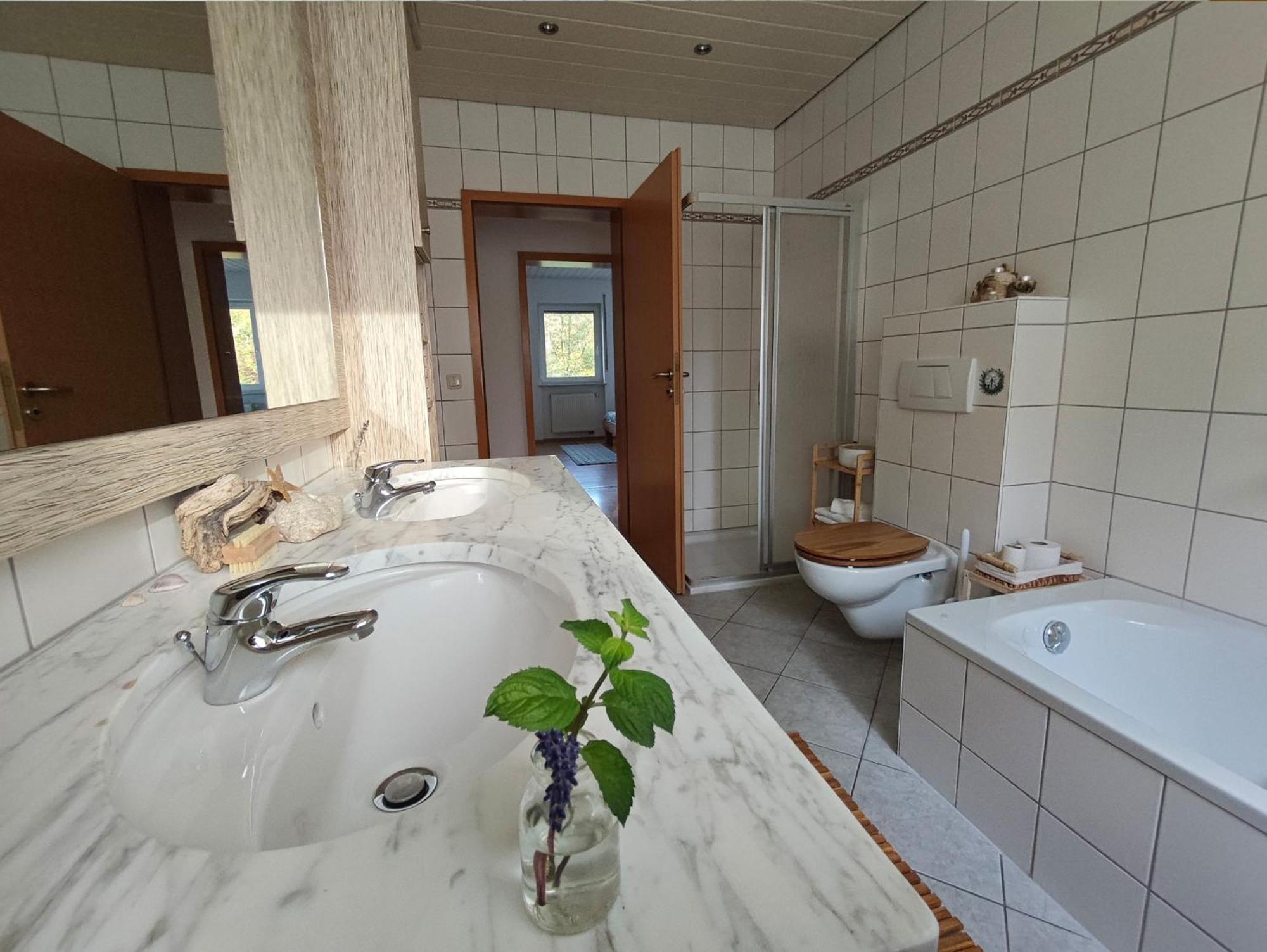 Wald-Apartment Limabach - Oberfrohna Exterior foto
